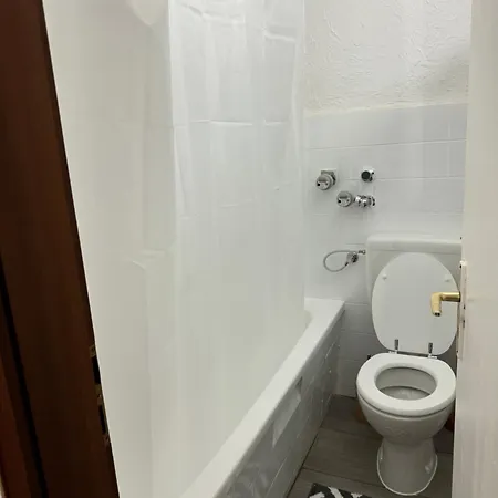 Komfort 22 アパート *